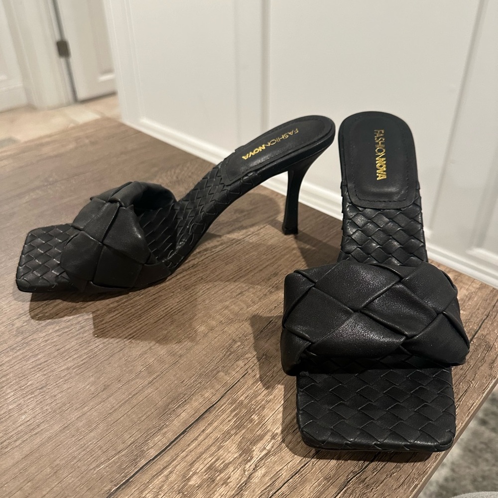 Fashion Nova Heels - Picture 2 of 10